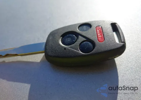 2007 Honda Accord 2.4 Lx z USA, uszkodzony, nr VIN 1HGCM72367A006070